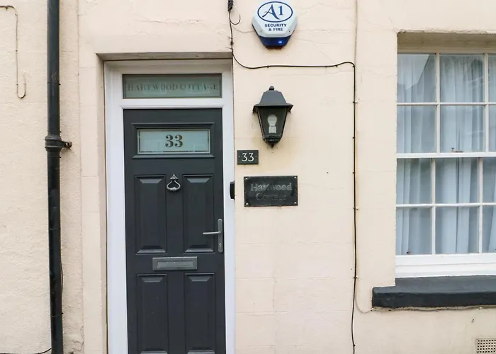 Hartwood * Scarborough